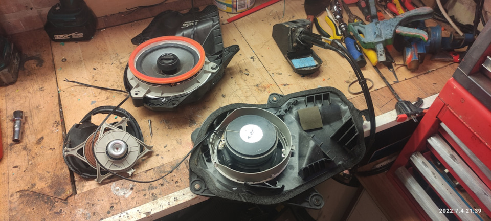 Toyota Vellfire динамики задних дверей — Toyota Vellfire (1G), 3,5 л ...