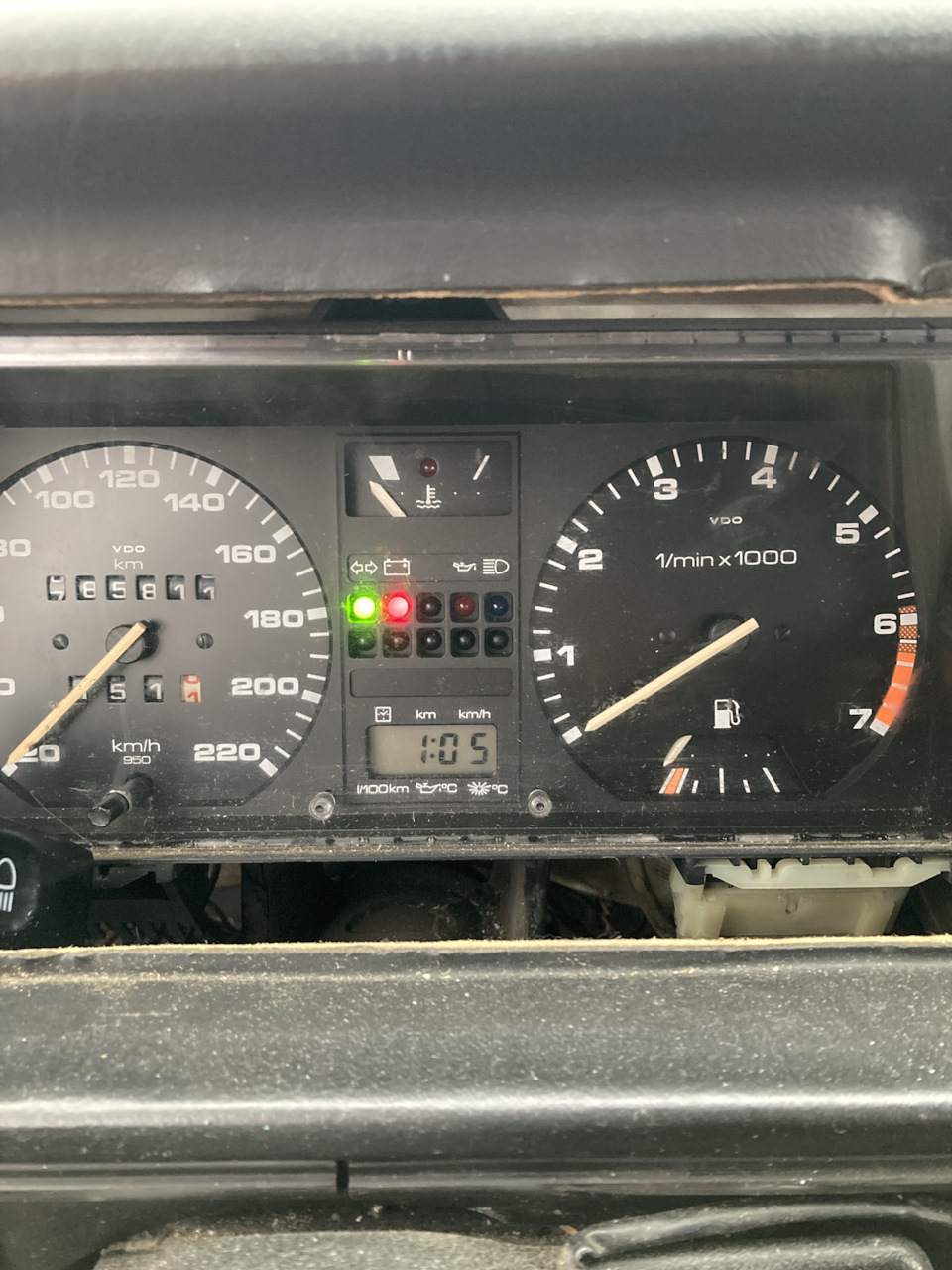 Горит предохранитель поворотов — Volkswagen Golf Mk2, 1,8 л, 1984 года ...