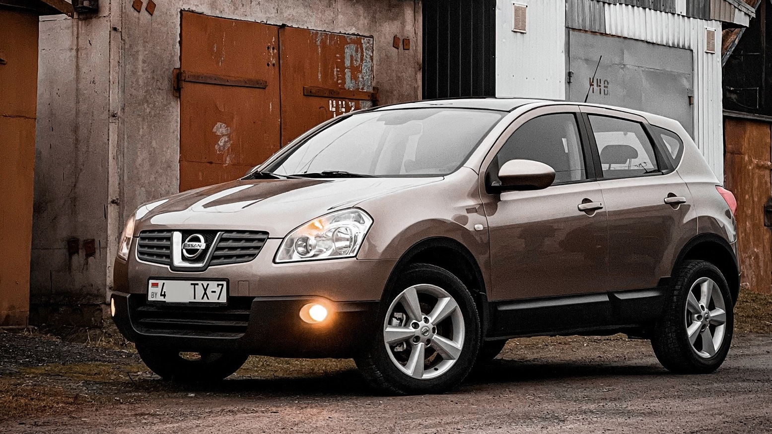 Ниссан минск. Nissan Qashqai 2010 года диски. Обслуживание Ниссан Кашкай 1 механика. Ниссан Кашкай 2 поколение на трассе ДТП. Nissan Qashqai 2008 что будет если поставить климат.