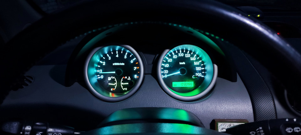 Замена лампочек в щитке приборов Авео — Chevrolet Aveo 5-door (1G), 1,4 ...