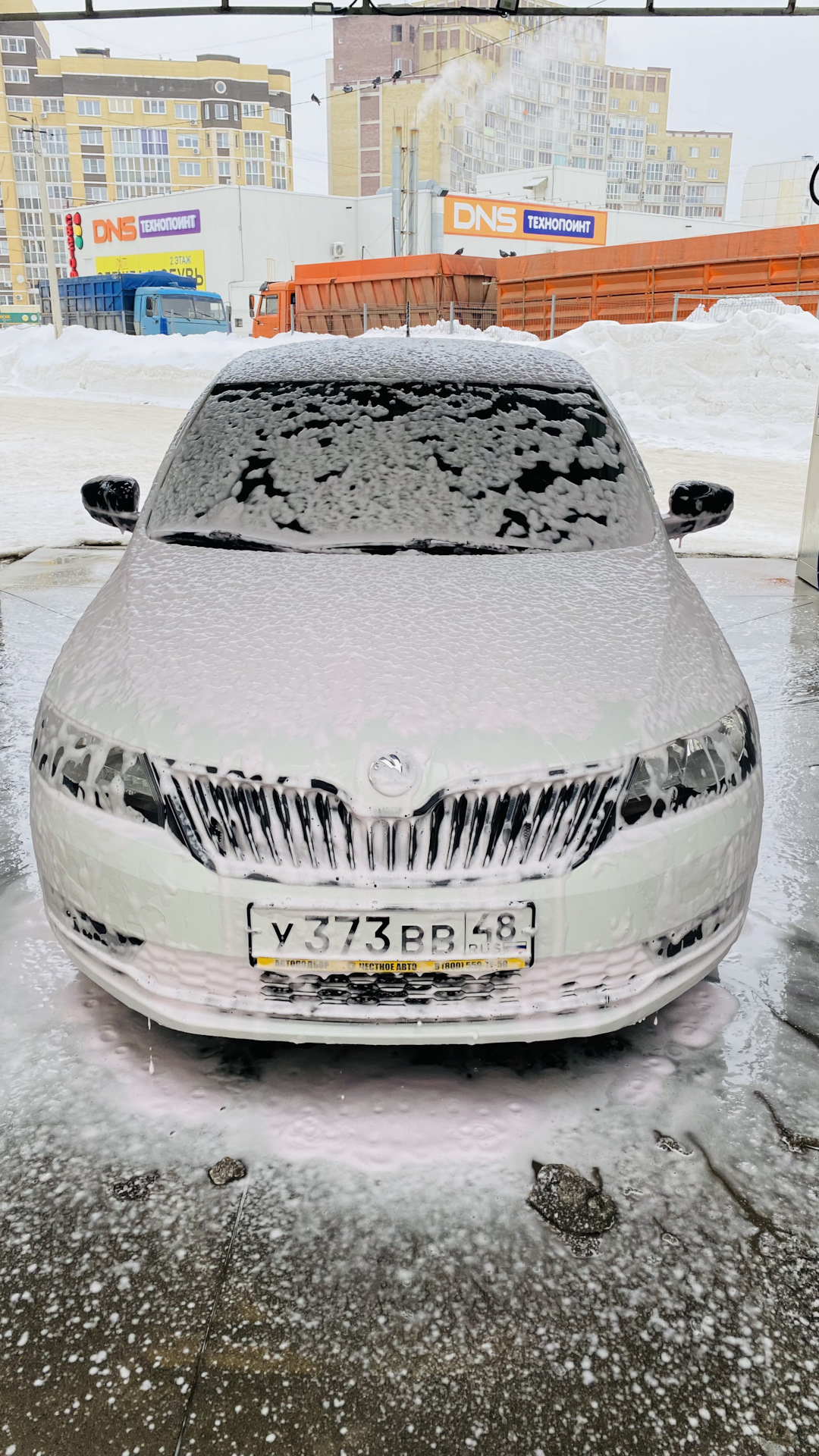 Пенка) — Skoda Rapid (1G), 1,6 л, 2019 года | мойка | DRIVE2