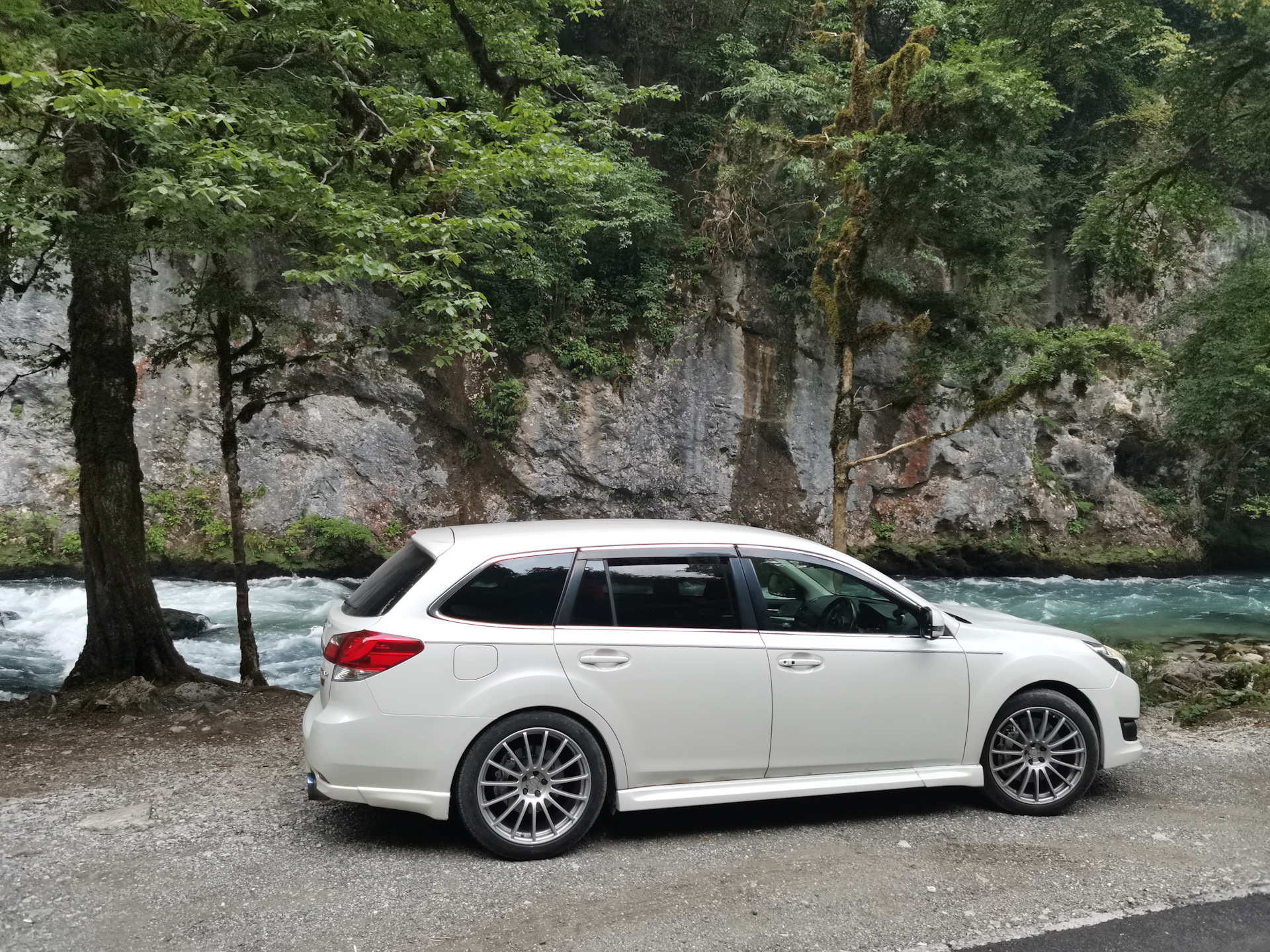 Пинок при повторном нажатии на газ на ходу — Subaru Legacy (BM/BR), 2,5 л,  2010 года | поломка | DRIVE2