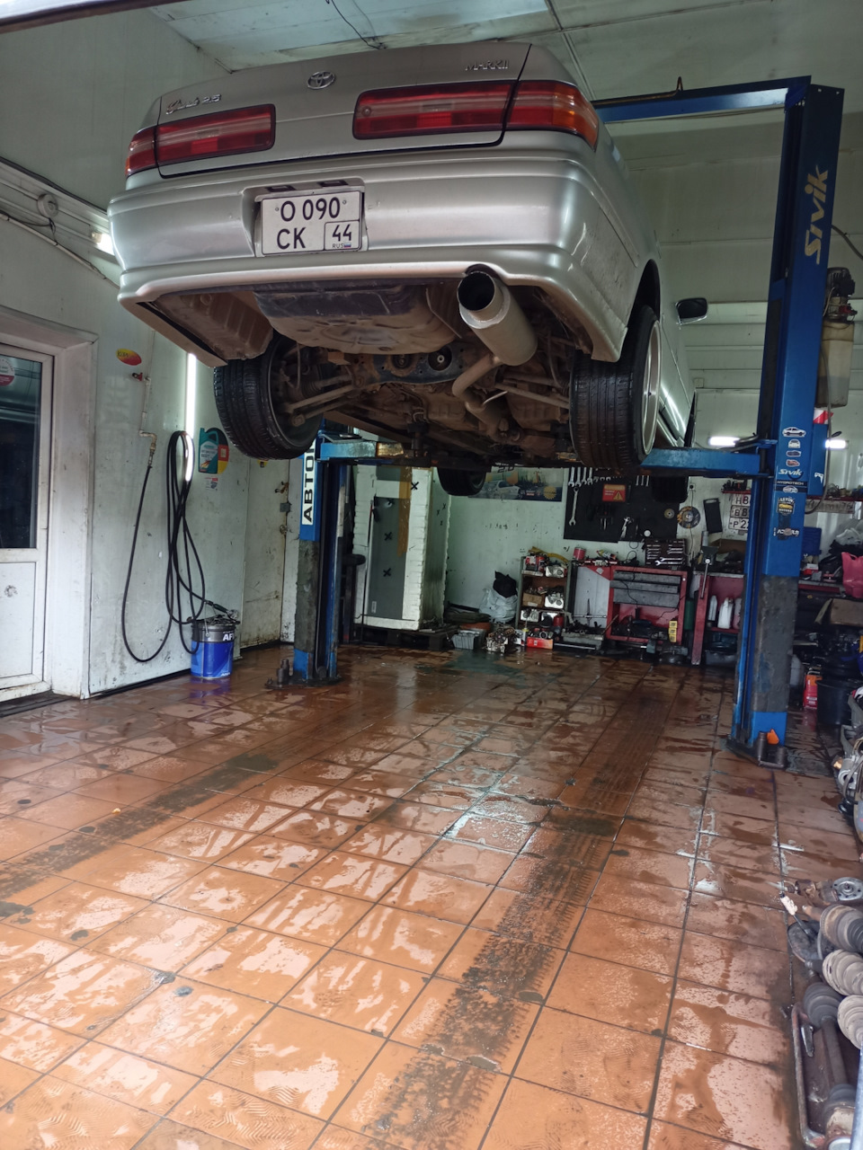 Установка блокировки Иж- техно — Toyota Mark II (100), 2,5 л, 1998 года ...