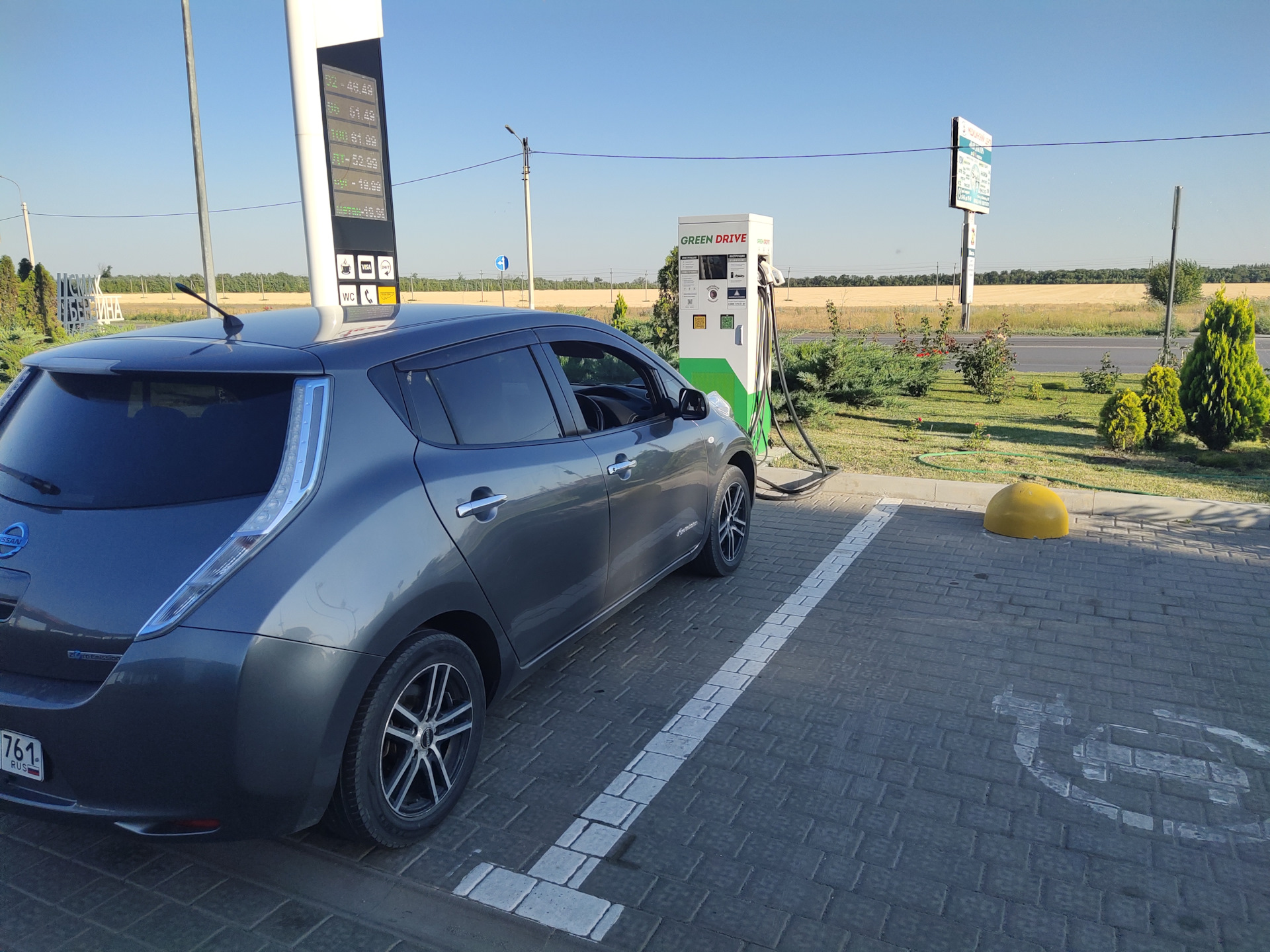 Leaf — спустя год эксплуатации — Nissan Leaf (1G), 2014 года | наблюдение |  DRIVE2