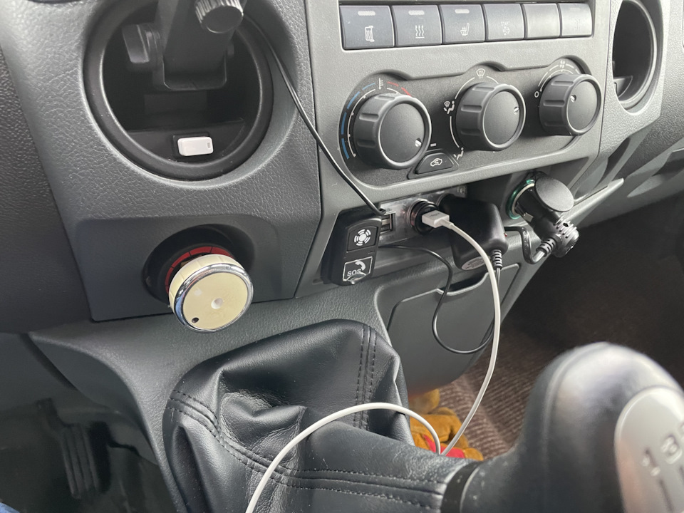 Установка пульта автономки на панель — ГАЗ Газель Next, 2,8 л., 2019 ...