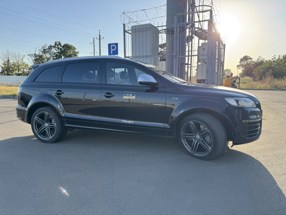 😍 — Audi Q7 (1G)