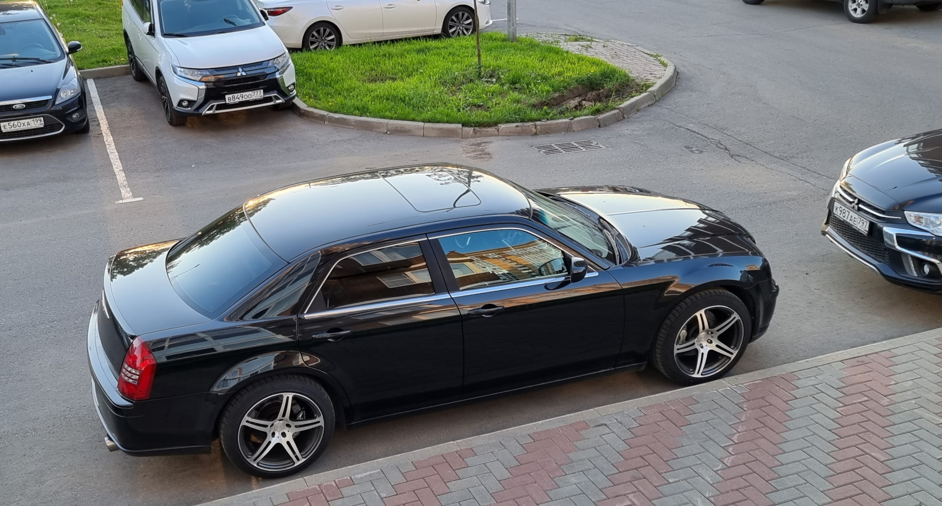 Chrysler 300c камуфляж