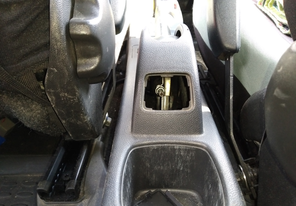 задние барабанные тормоза — Suzuki Ignis II, 1,5 л, 2007 года ...