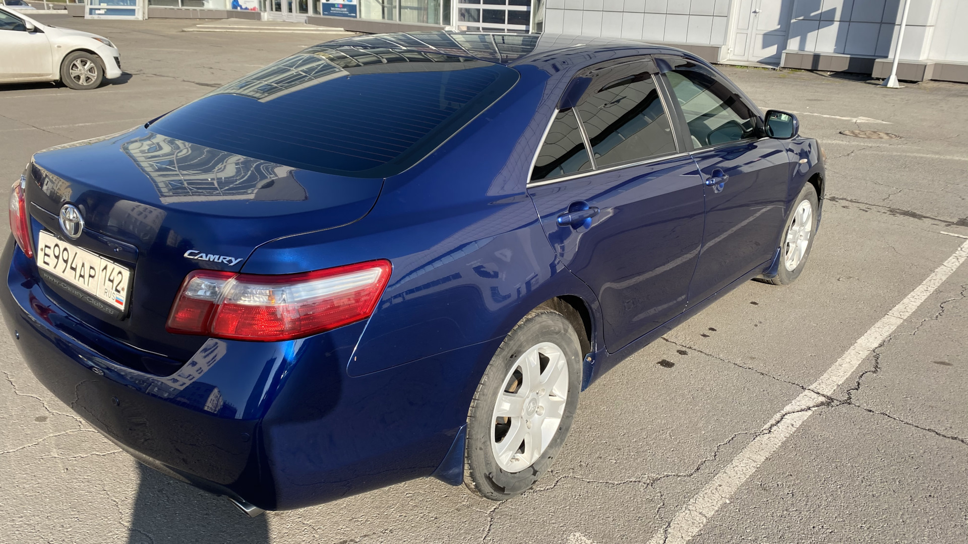 Камри синяя фото Toyota Camry (XV40) 2.4 бензиновый 2006 Именно синий на DRIVE2