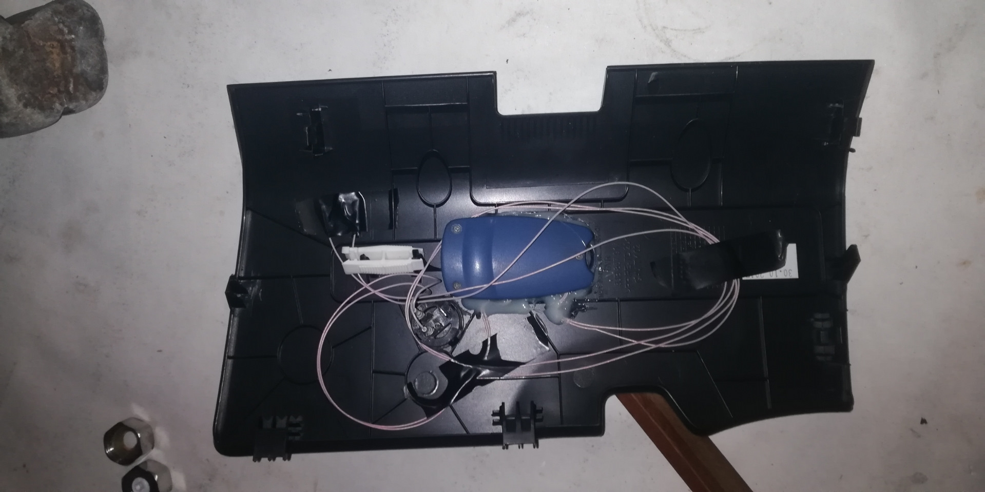 Установка кнопки открывания ворот в шкоду рапид — Skoda Rapid (1G), 1,6 ...