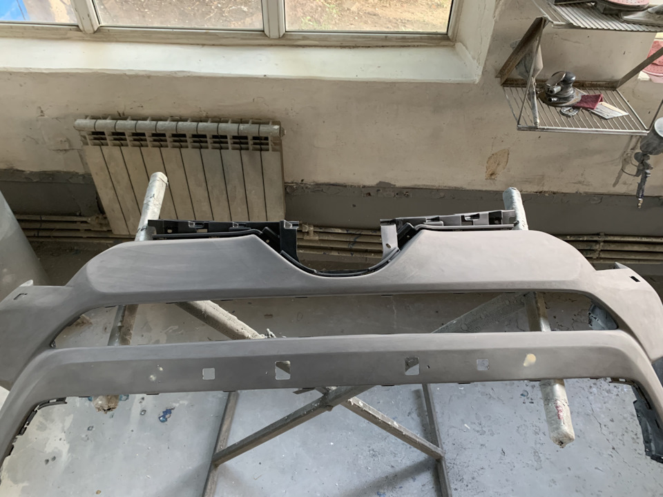 Подготовка бампера к покраске с выпиливаем до пластика, запайка ...