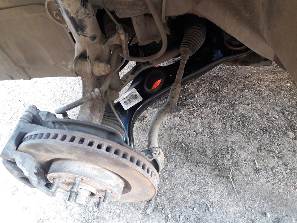 Смонтировано — Toyota RAV4 (III)