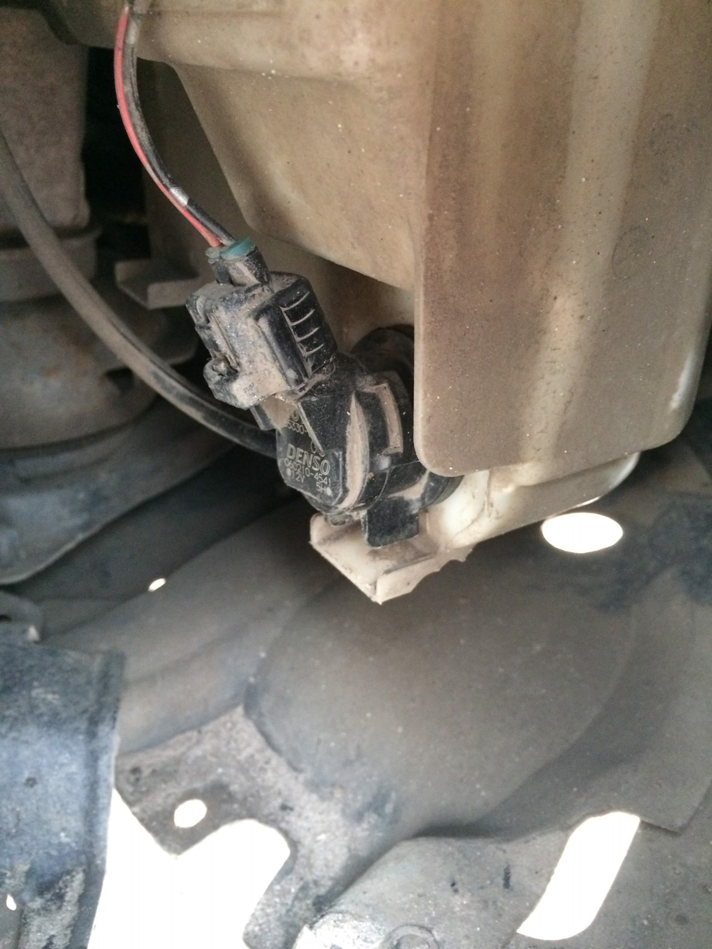 Установка омывателя фар - Toyota Camry (XV30), 2,4 л, 2005 года своими руками DR