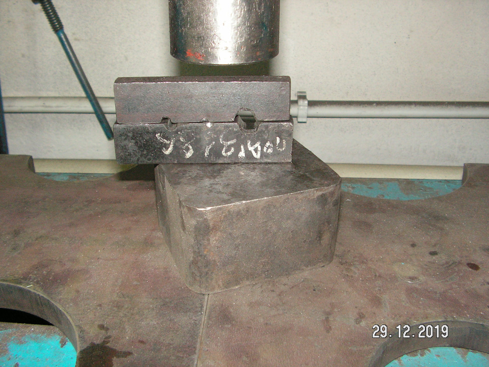 Фото в бортжурнале Самодельный минитрактор