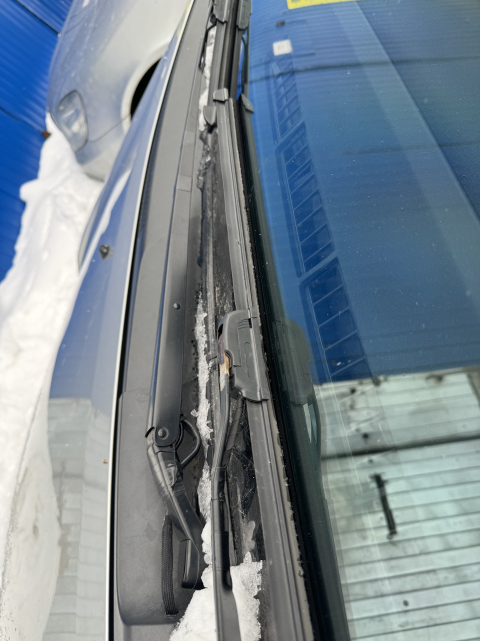 Дворники с подогревом — Toyota Prius (20), 1,5 л, 2009 года ...