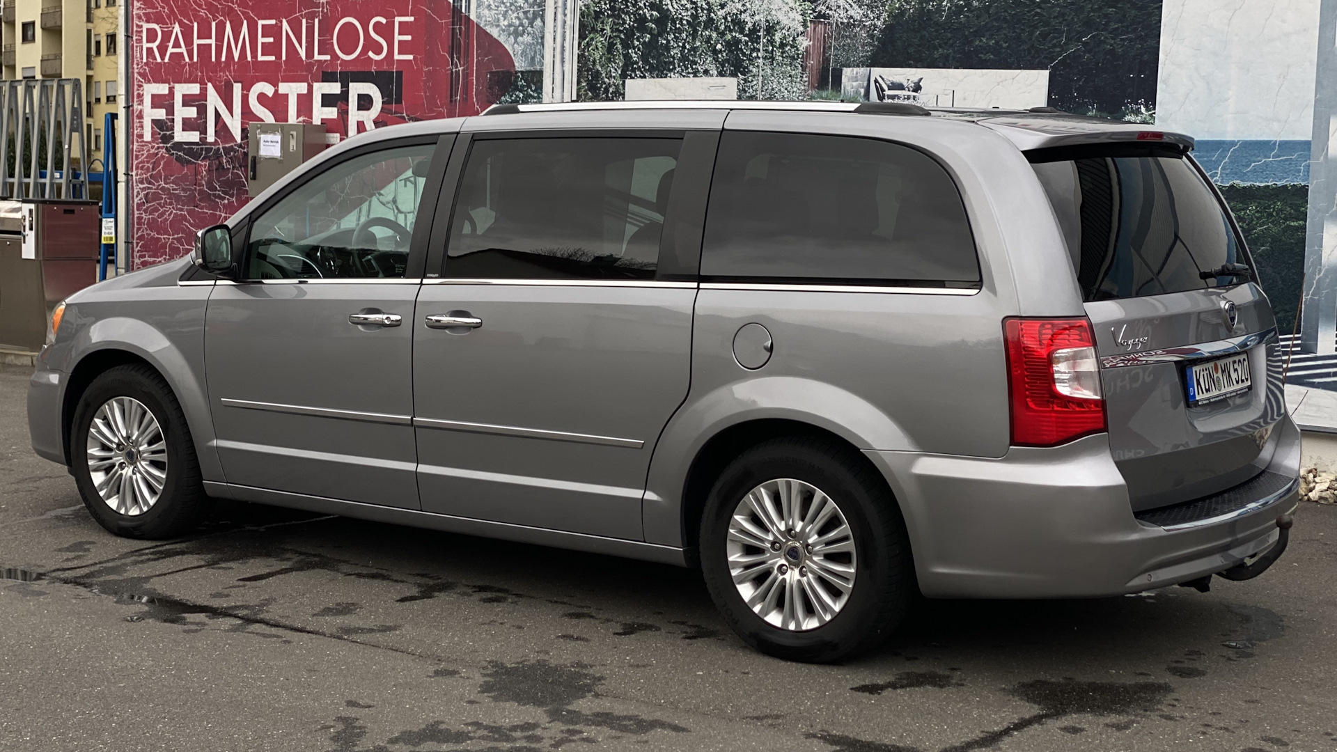 Chrysler Grand Voyager V 2.8 дизельный 2013 | Лянча по американски на DRIVE2