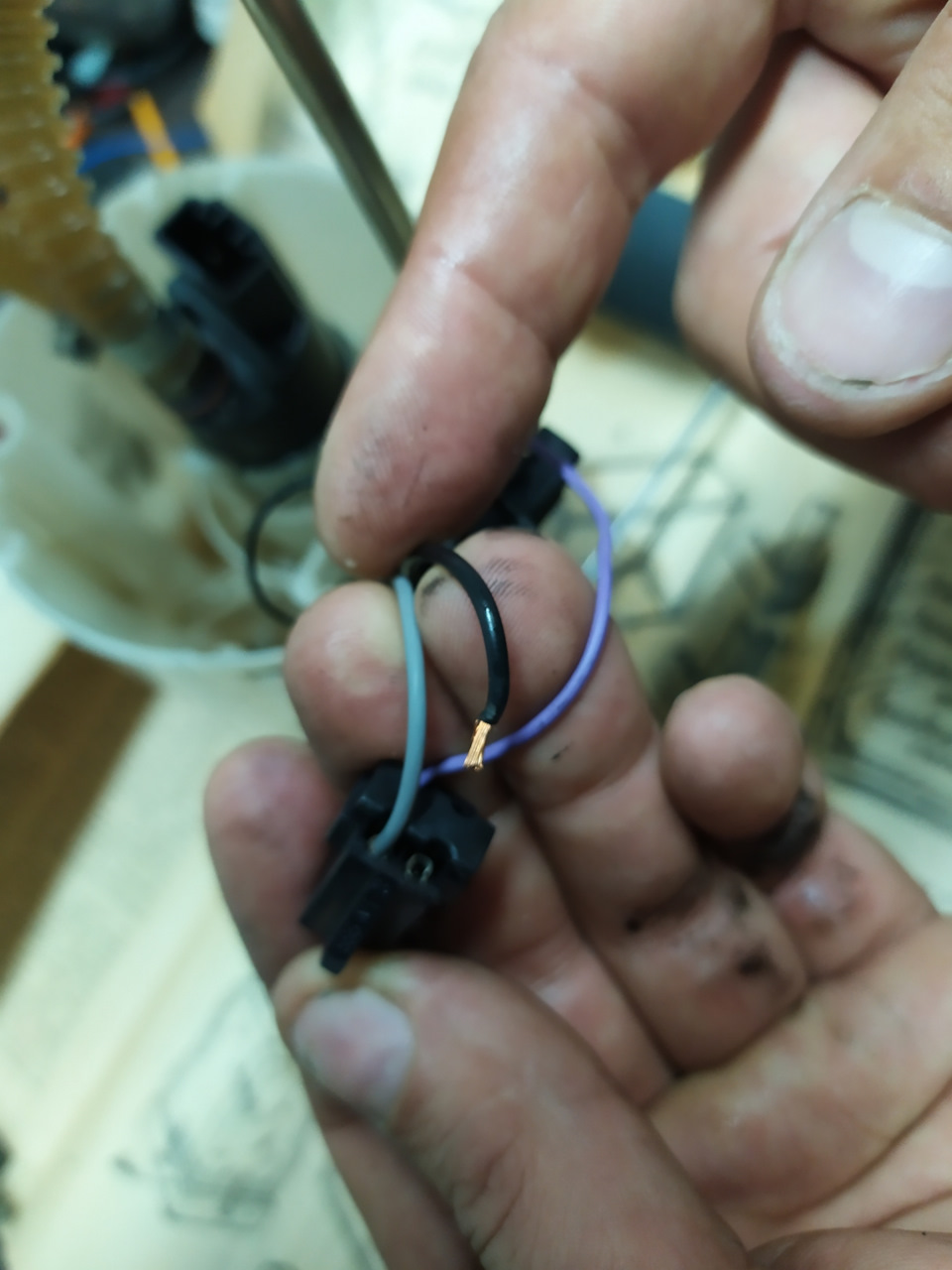 Перестал качать бензонасос — Lada 21124, 1,6 л, 2007 года | поломка ...