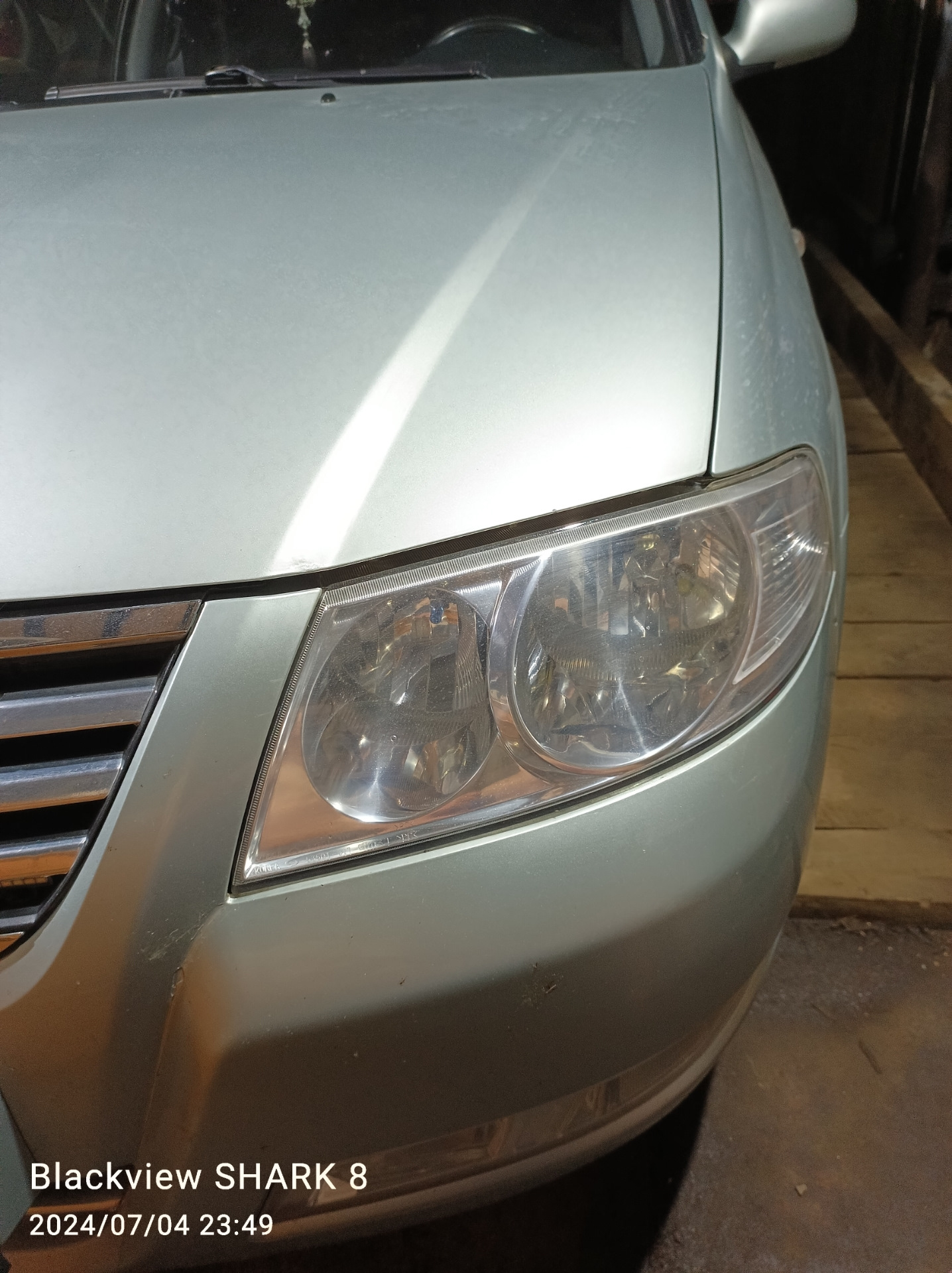 Замена стекла передней фары. — Nissan Almera Classic (B10), 1,6 л, 2007 ...