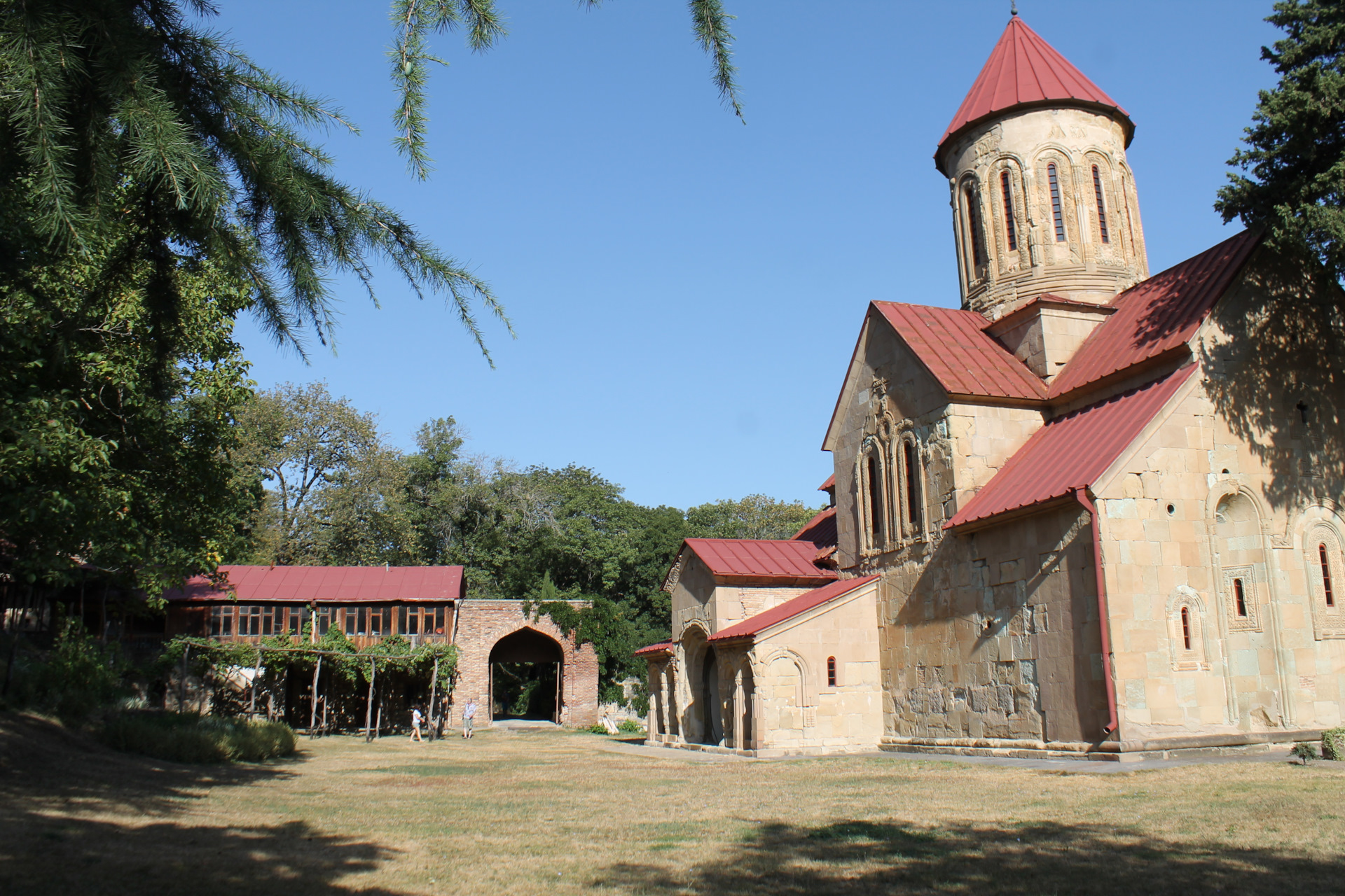 грузия начала. грузия начала. монастырь. душети грузия. монастырь бетания.