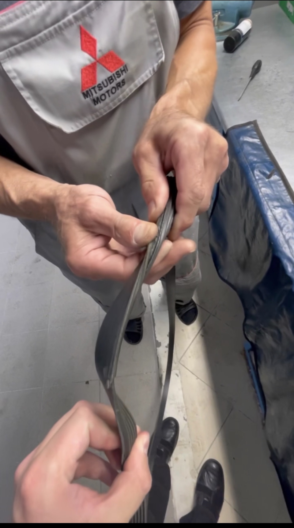 Без ремонта мы не можем! Свист приводного ремня, разрыв. — Hyundai ...