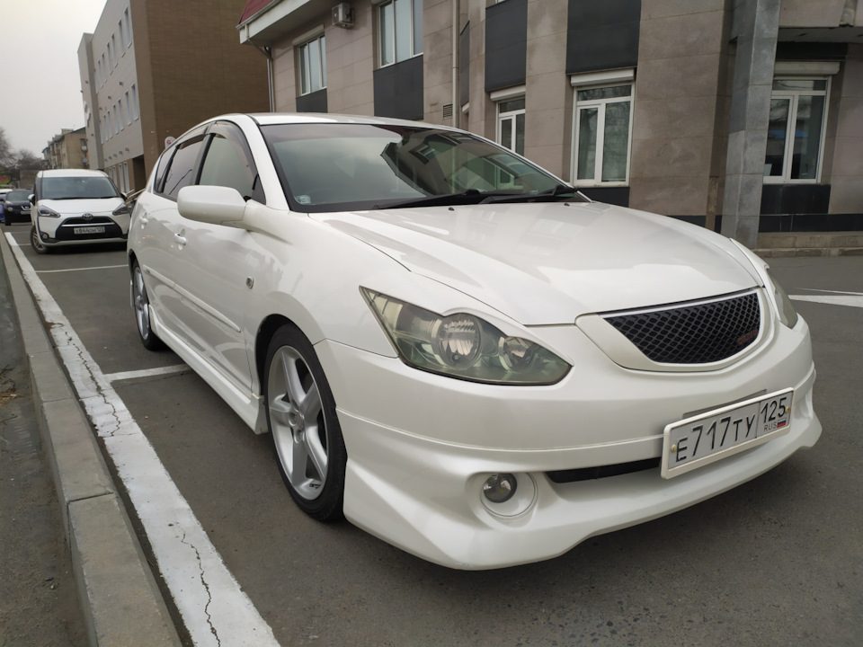 Тойота калдина сигнал. Caldina 2003. Toyota Caldina 2003. Toyota Caldina 3. Тойота Калдина 3 Рестайлинг.