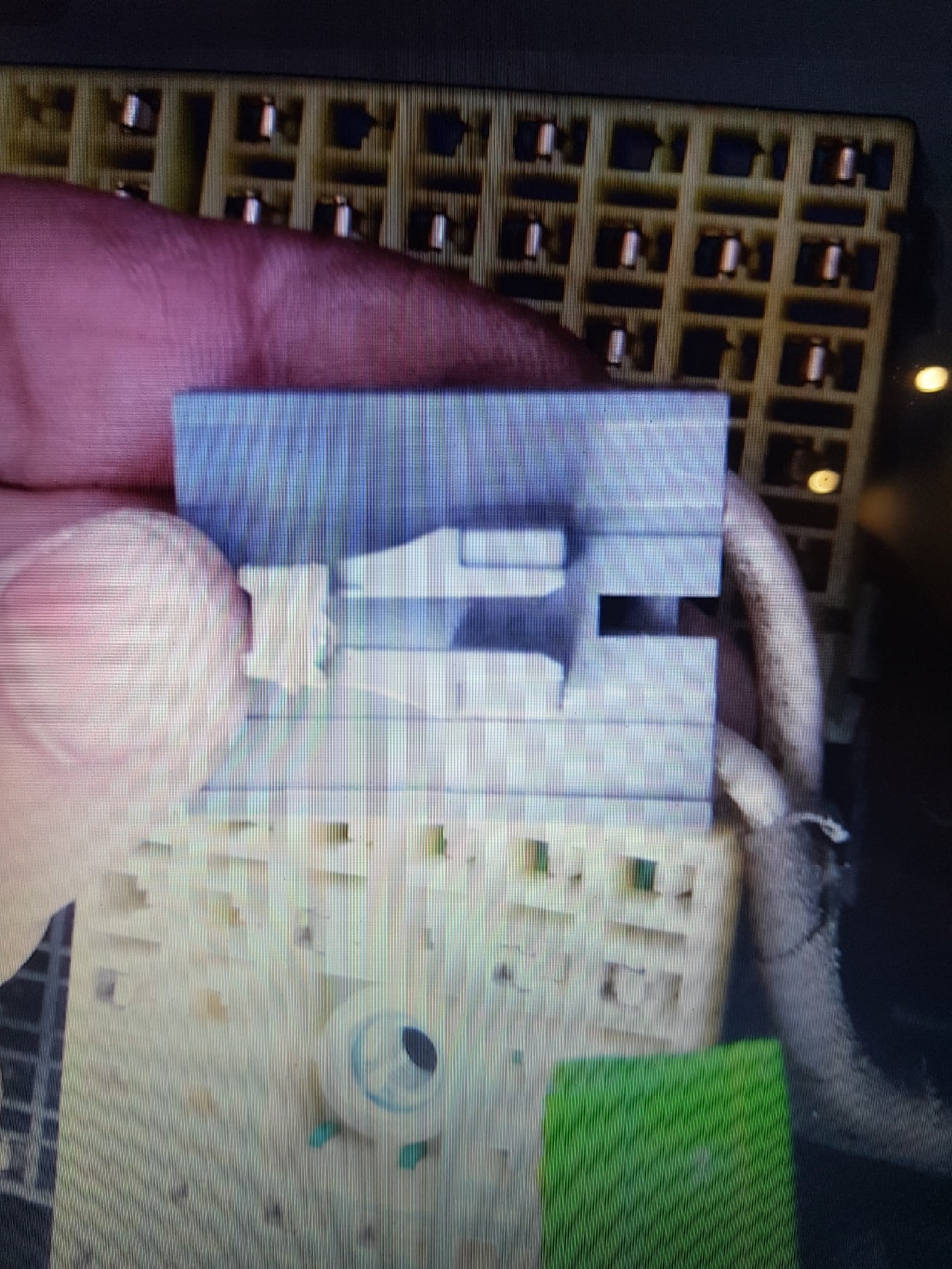 HELP!Сгорел блок предохранителей, нужна срочно фишка! — KIA Sportage ...