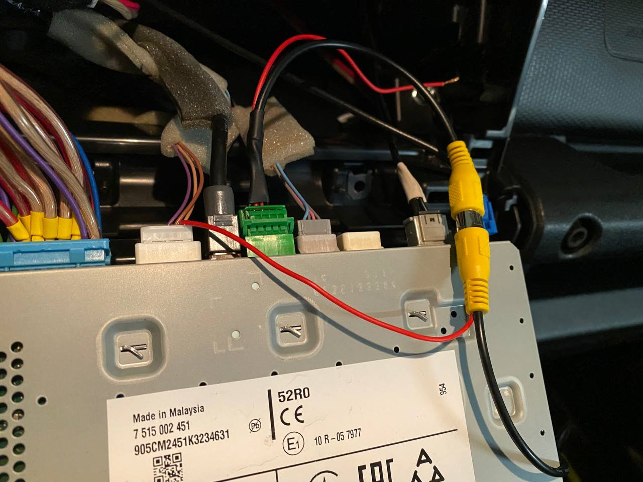 Тест подключения 12v камеры заднего вида — Suzuki Jimny (4G), 1,5 л ...
