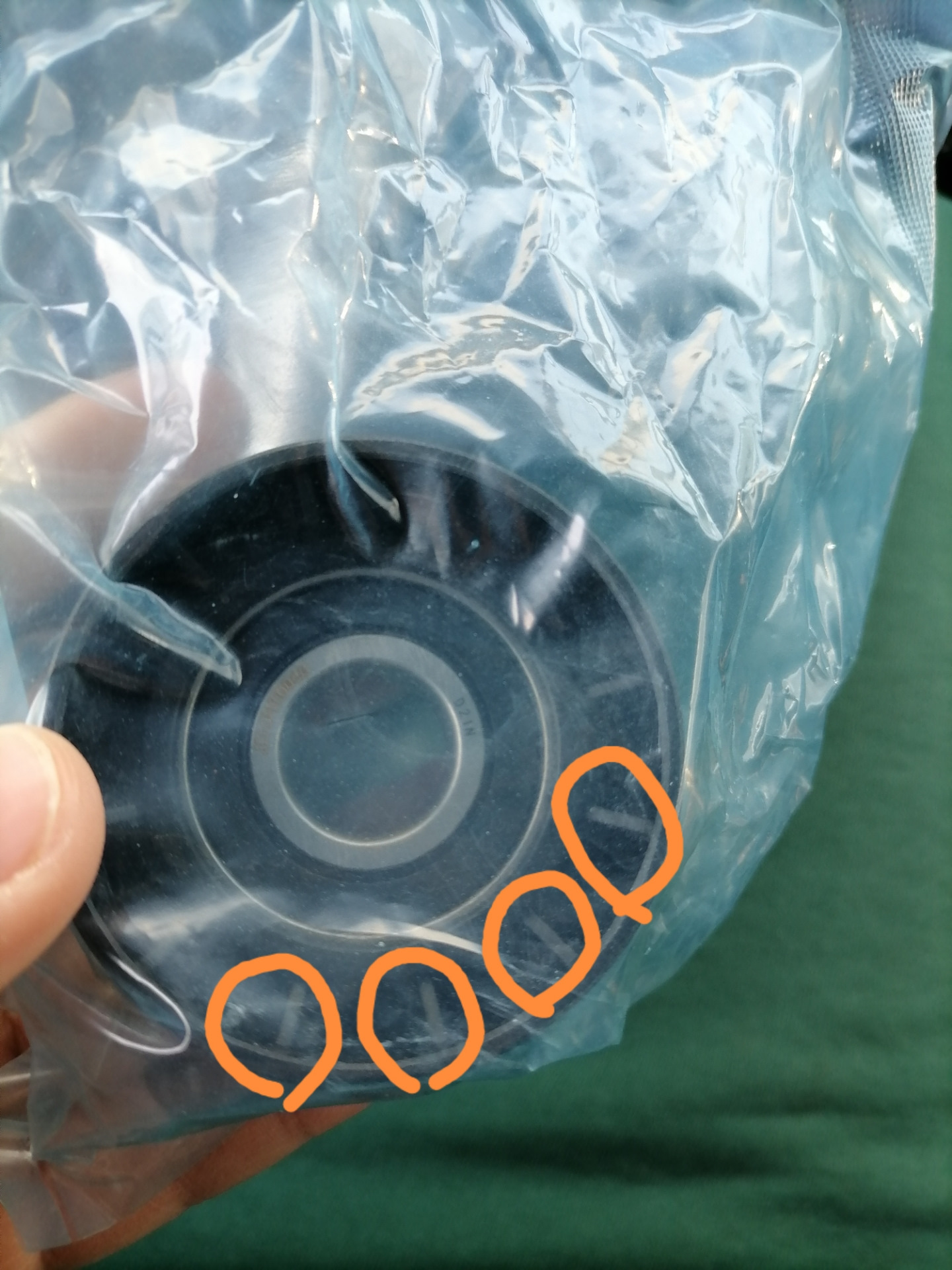 Замена ремня вспомогательных агрегатов — Renault Logan (2G), 1,6 л ...