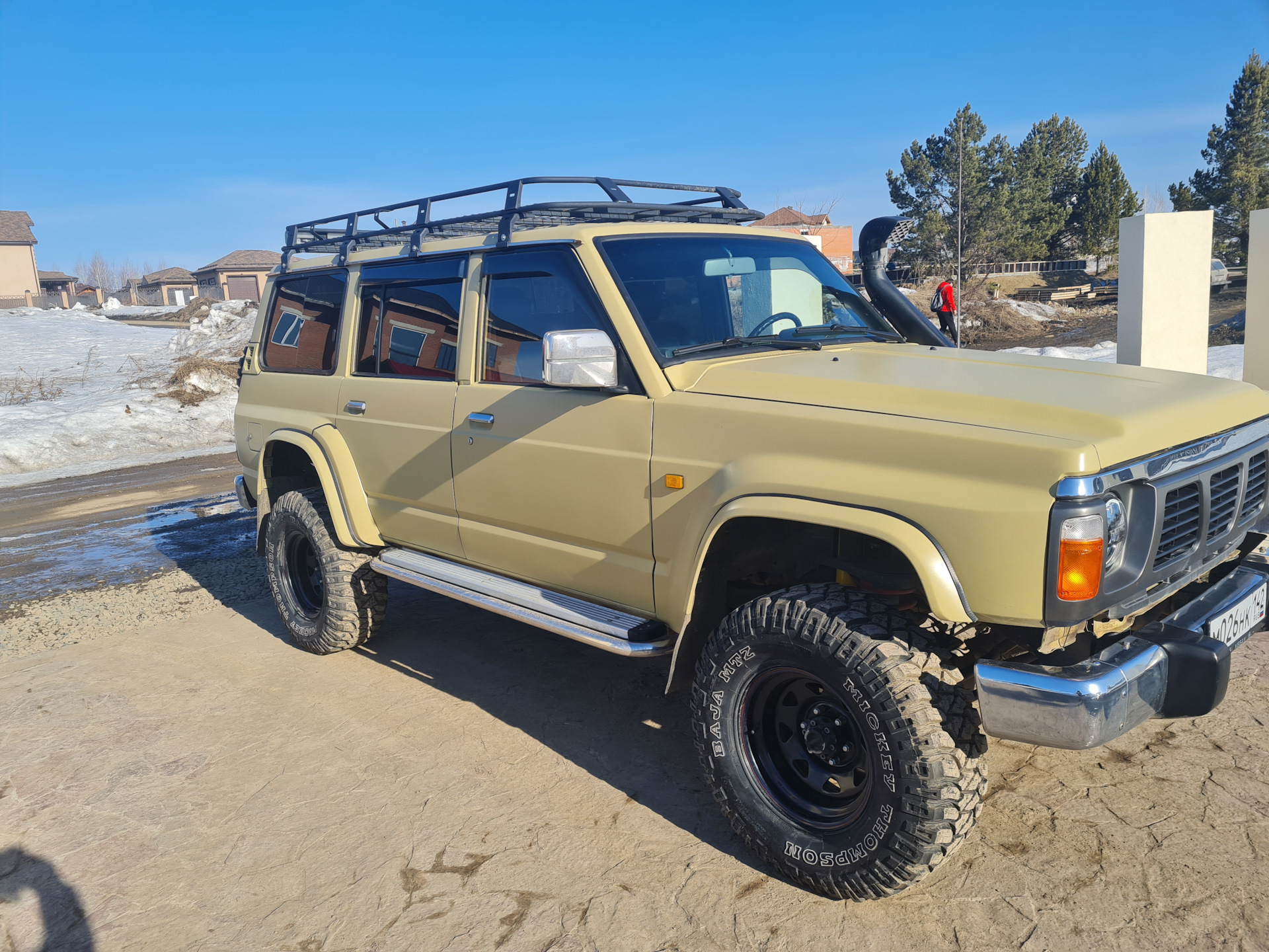 Nissan Patrol Falcon