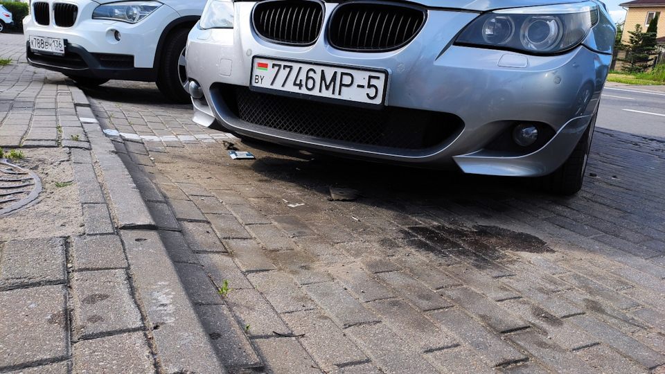 Фото в бортжурнале BMW 5 series (E60)
