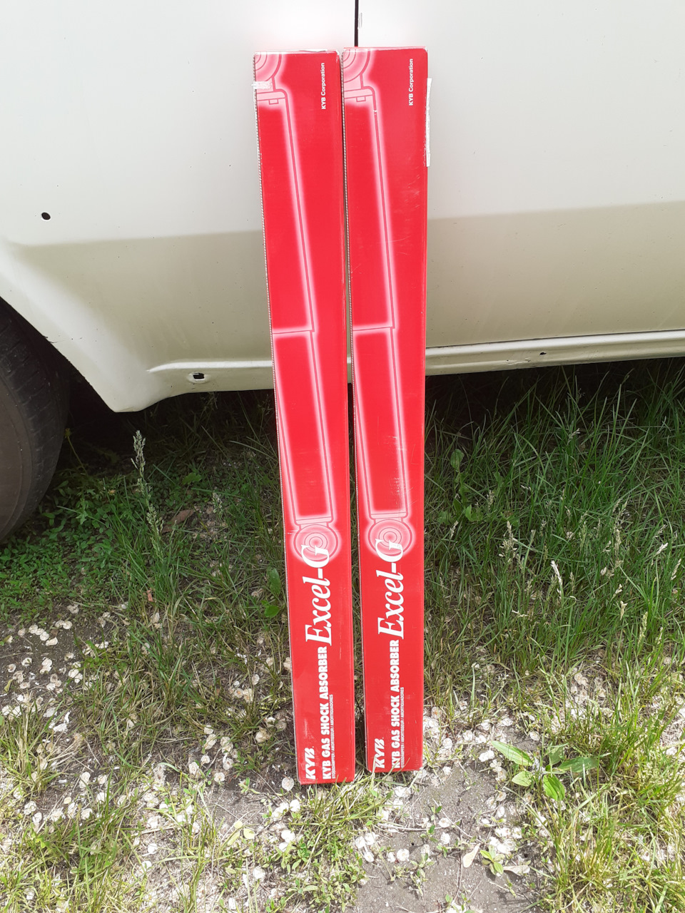 Картриджи передних стоек — Toyota Celica (60), 2 л, 1984 года | своими ...