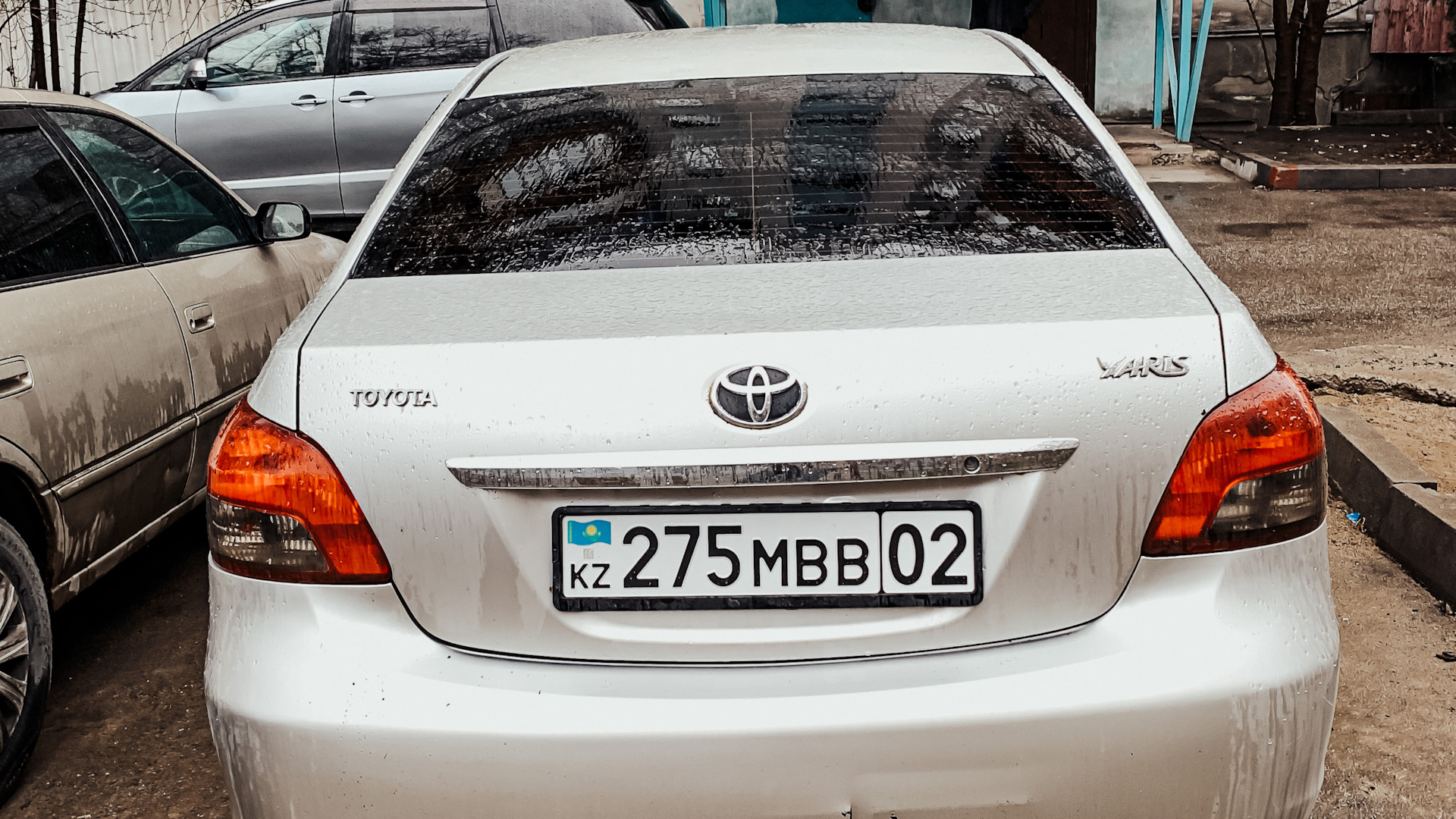 Toyota Yaris sedan (1G) 1.5 бензиновый 2008 | 🔥 Резвая лошадка 🐎 на DRIVE2