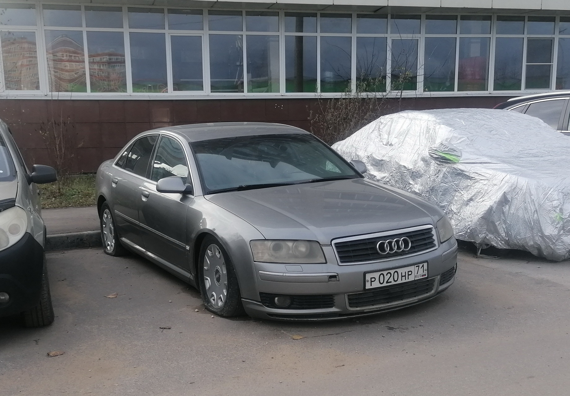 Тула. AUDI A8 2004 года. — Сообщество «Брошенные Машины» на DRIVE2