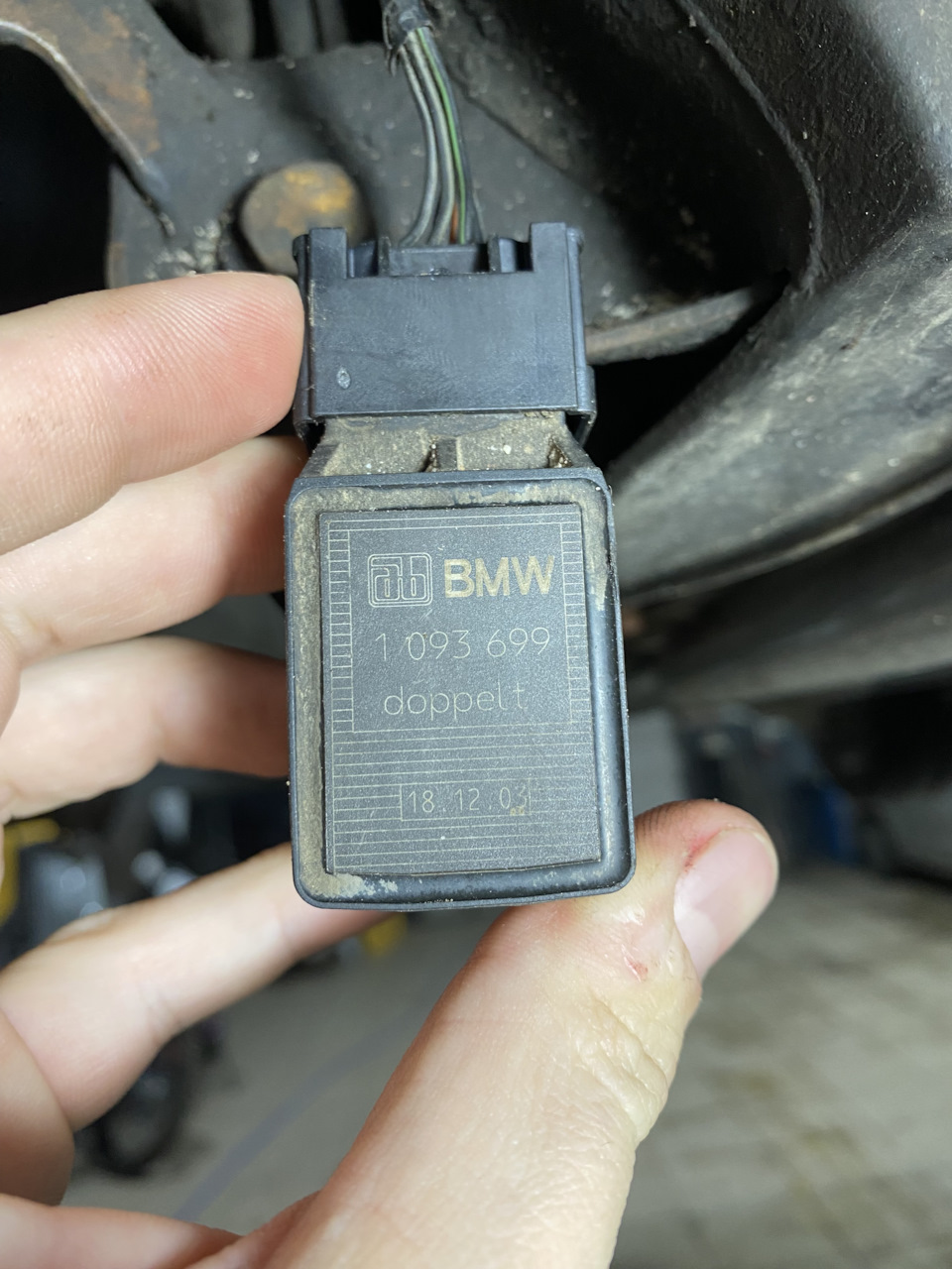 17 Self level susp inact … Help — BMW X5 (E53), 3 л, 2004 года