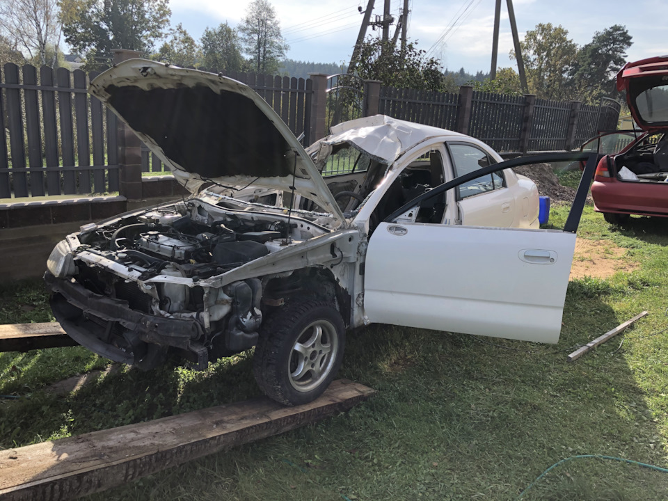 Фото в бортжурнале Mitsubishi Carisma