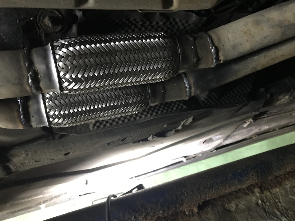 Замена гофры — BMW 7 series (E38), 3 л, 2001 года | своими руками | DRIVE2