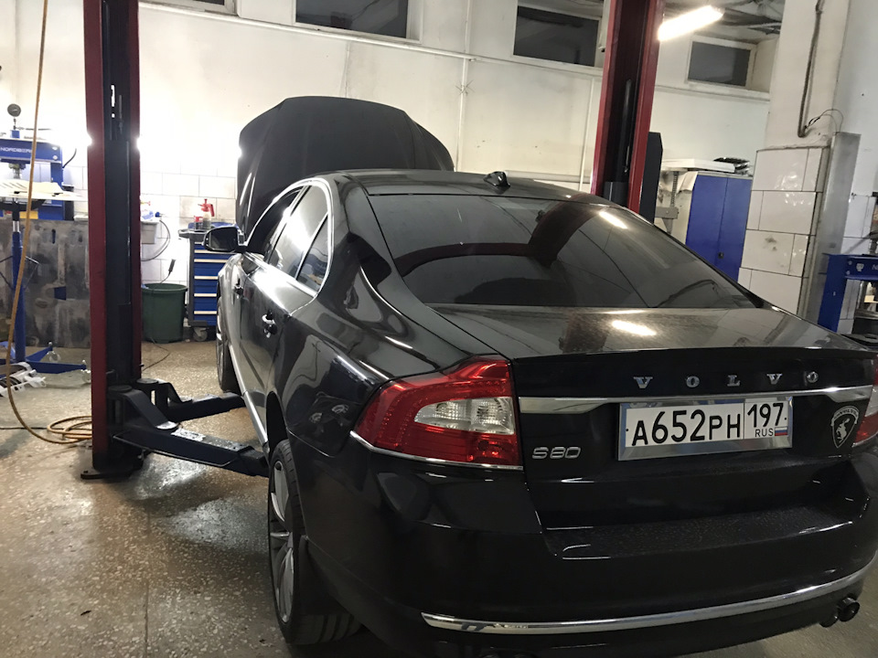 Фото в бортжурнале Volvo S80 (2G)