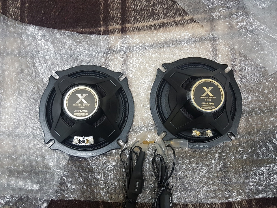 89 — Alpine Premium Sound X-170S — Toyota Voxy (3G), 2 л 89 — Alpine Premium Sound X-170S — Toyota Voxy (3G), 2 л