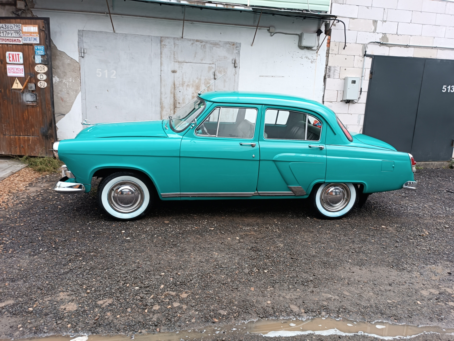Резина с белой полосой — ГАЗ 21, 2,5 л, 1961 года | шины | DRIVE2
