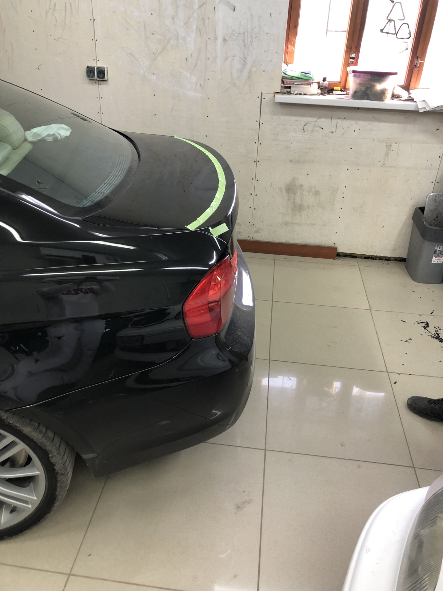 Спойлер на багажник — BMW 3 series (E90), 3 л, 2007 года | тюнинг | DRIVE2