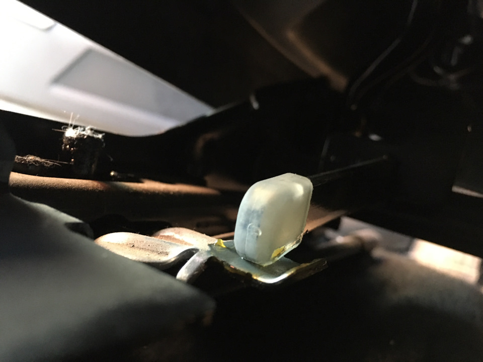 Скрип водительского сиденья. — Skoda Kodiaq, 2 л, 2019 года | своими ...