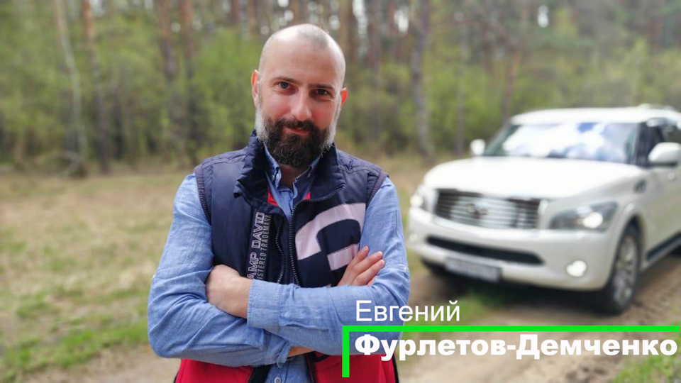 Комбайн высыпает зерно в грузовик. Смотреть фото Комбайн высыпает зерно в грузовик. Смотреть картинку Комбайн высыпает зерно в грузовик. Картинка про Комбайн высыпает зерно в грузовик. Фото Комбайн высыпает зерно в грузовик