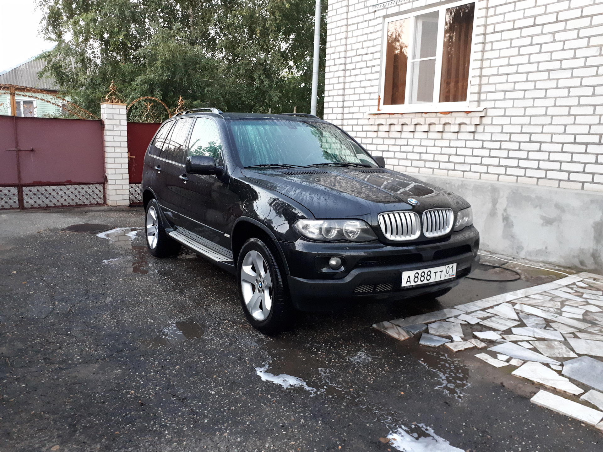 Просто помыл его дома. — BMW X5 (E53), 3 л, 2005 года | мойка | DRIVE2