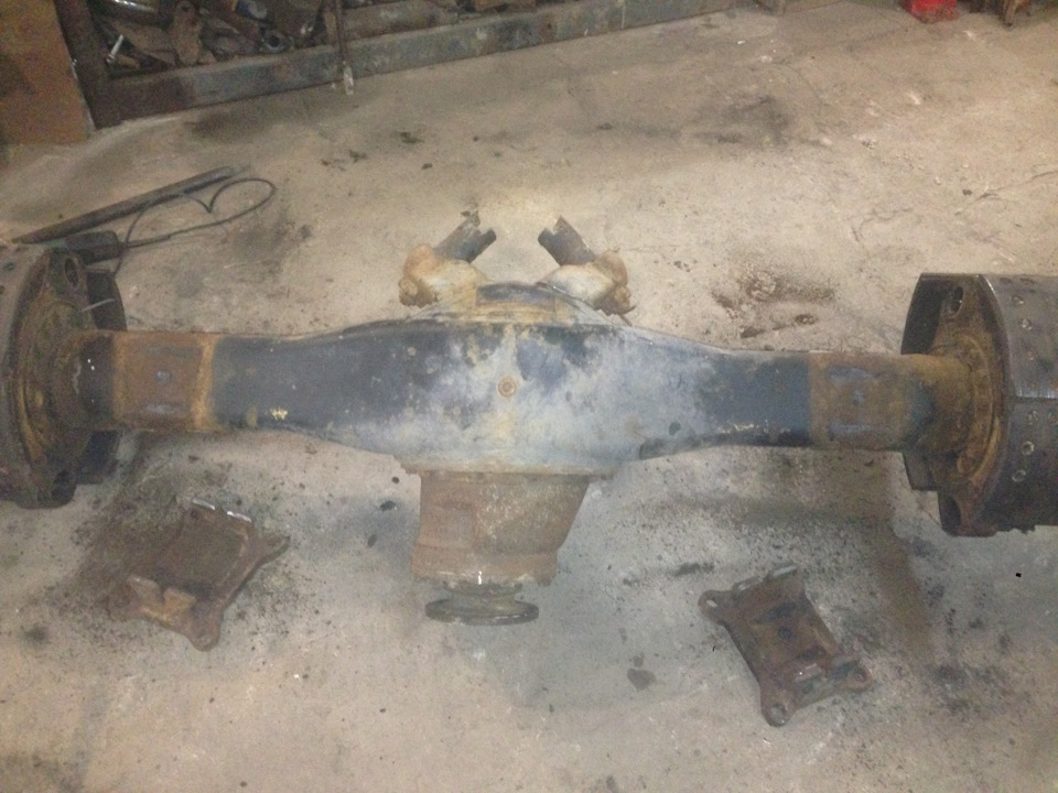 Задний мост камаз 5350. Камаз 65225 военный тягач. Рессора камаз 4310. Задний мост камаз 4308. Камаз 43253 шасси.