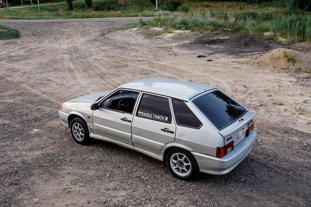 Работает 15 ка. Ваз 2115 купе. Работает 15 ка. Пятнашка ваз 2115. Ваз 2115 заниженная.