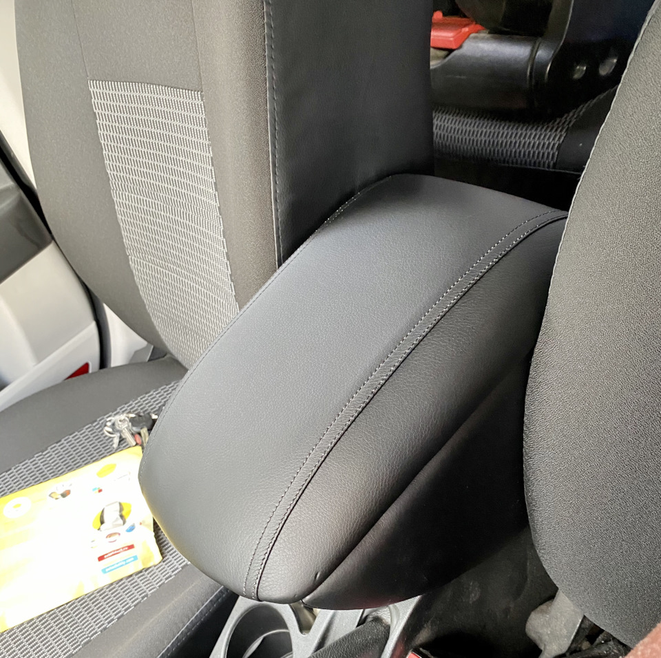 Подлокотник универсальный Киа сид 1 — KIA Ceed (1G), 1,4 л, 2007 года ...