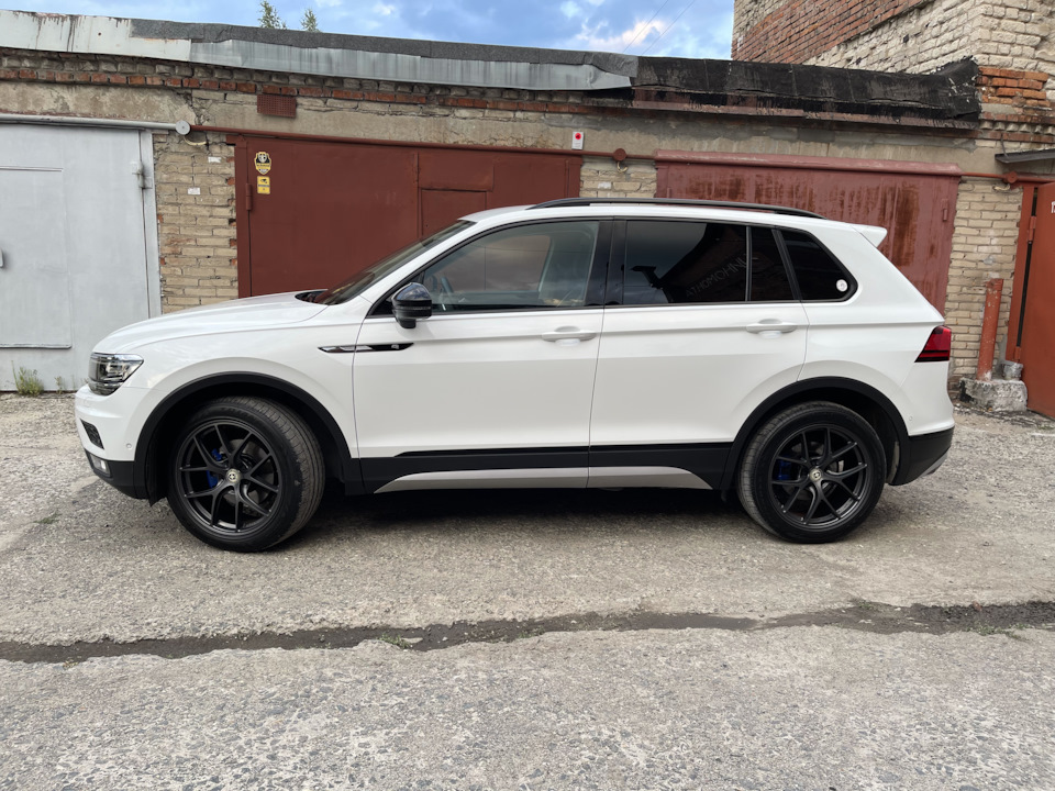 Фото в бортжурнале Volkswagen Tiguan (2G)