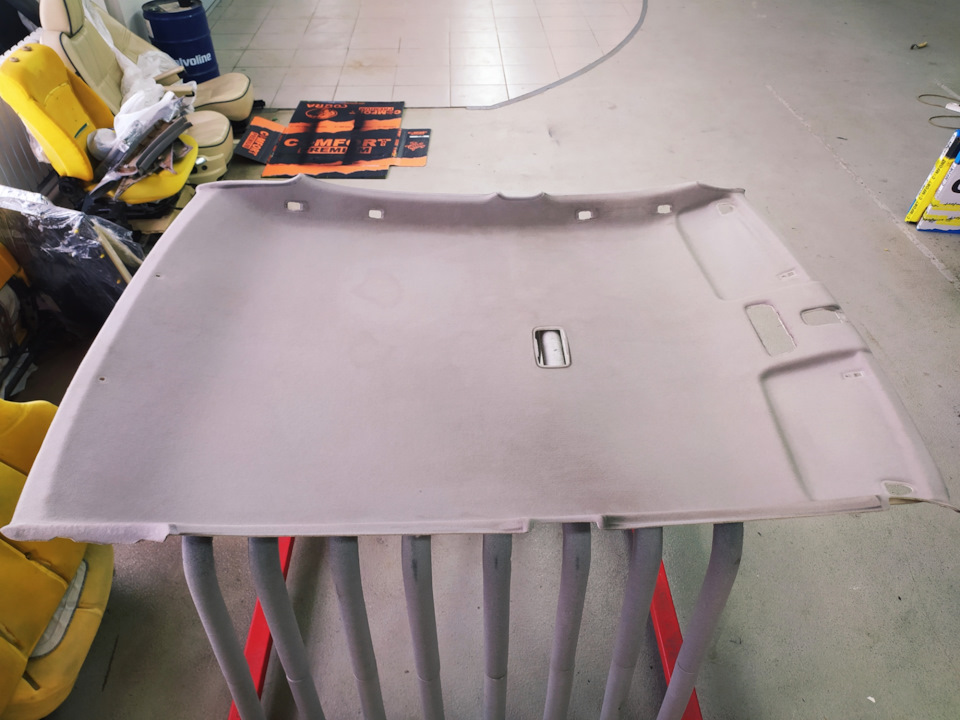 Лексус хочет альку! Поклейка потолка — DRIVE2