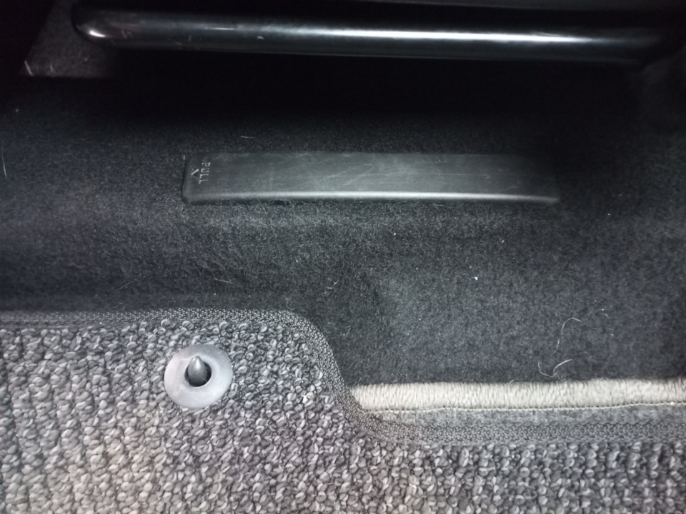 vin-hyundai-i30-1g-1-6-2009-drive2