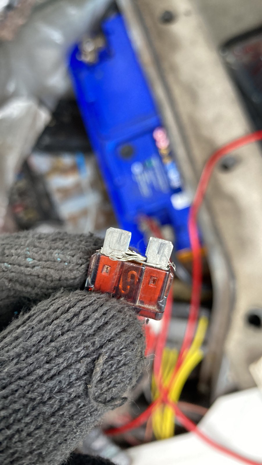 Мелочевка, лампы, резиночки, чистка клапанов печки, регулировка зазоров ...